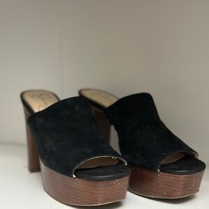 Jessica Simpson black platform heels